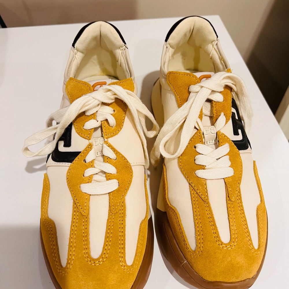 Sam Edelman Women’s Sneakers Mustard Ivory and Black
Size 7.5
Langley-3 - Picture 2 of 9